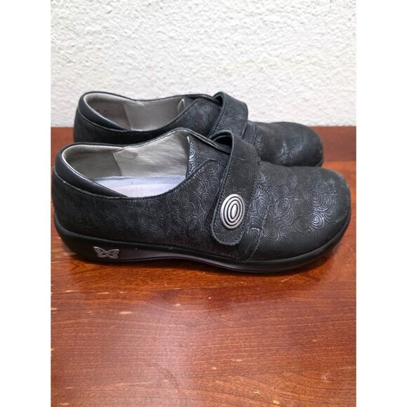 Alegria Joleen Black Embossed Swirl Slip-Resistant Women's Shoes Size 40/9 - Picture 3 of 7
